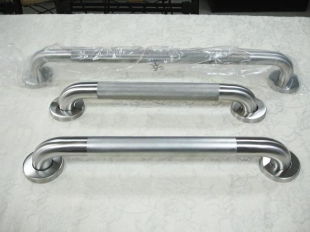 Grab Bar for Bathtubs and Showers Handicap Bathroom Safety Rail for Elderly