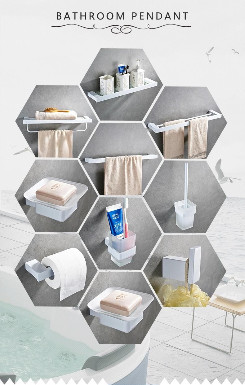 Flg China Supplier Modern Hardware 4 Sets Bathroom Accessories