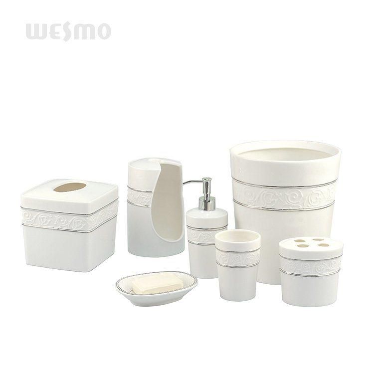 Porcelain Bath Accessory Set