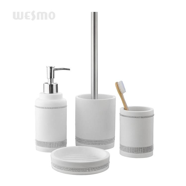 White Sandy Polyresin Bathroom Accessories with Dispenser