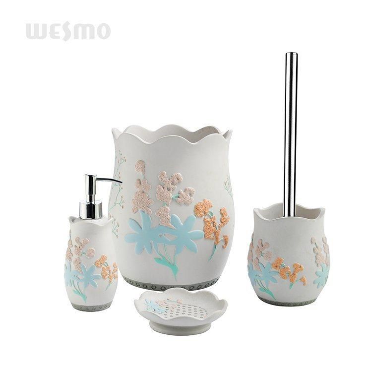 Elegant Design of Polyresin Bathroom Accessory 4-Piece Sets