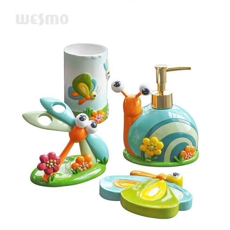 Factory Custom Polyresin Bathroom Accessories Set Home Decoration