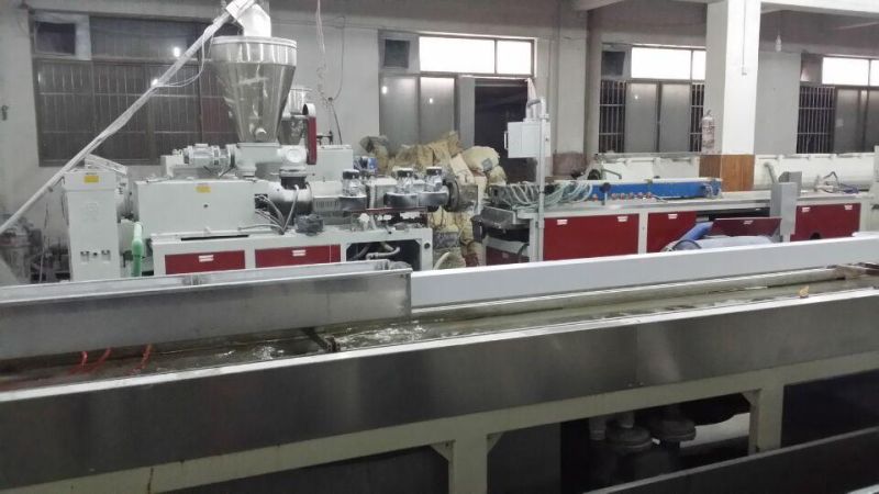 China Factory No Fade Colored PVC Gutters Downspouts Yemen